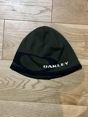 90s USA제 OAKLEY 비니 Y2K 올리브