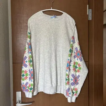 니코앤드 크로셰 맨투맨