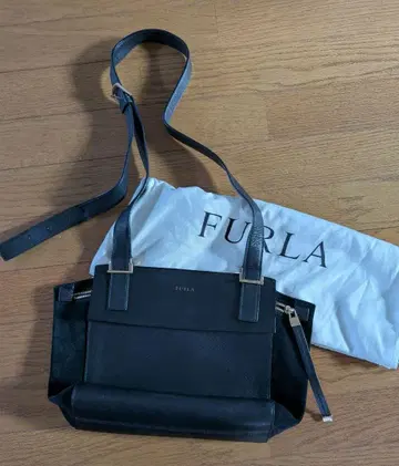 FURLA 숄더백 블랙 가죽 스웨이드