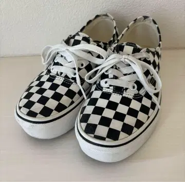 VANS 체커보드 스니커즈 23cm
