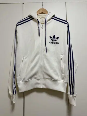 adidas 화이트 후드티