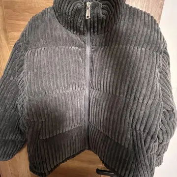 다운 자켓