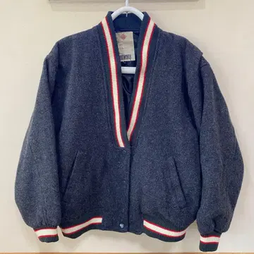 울 바시티 자켓 그레이