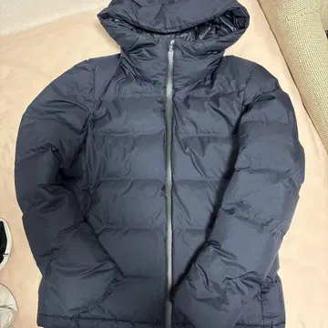 유니클로 심리스 다운 파카