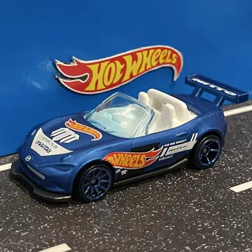 핫휠 '15 마쓰다 MX-5 미아타/ ND 로드스터 MM