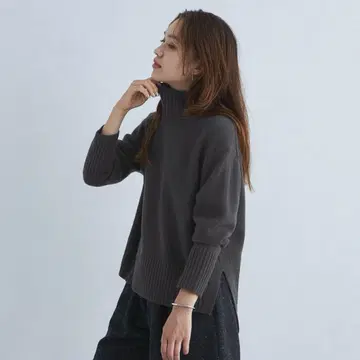 새상품 세레니티 하이넥 풀오버 니트
