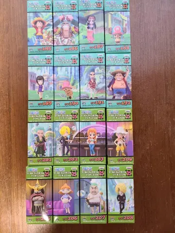 원피스 월드 컬렉션 밀짚모자 일당 가짜 밀짚모자 일당