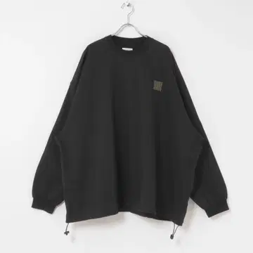 블랙 오버 사이즈 트레이닝복