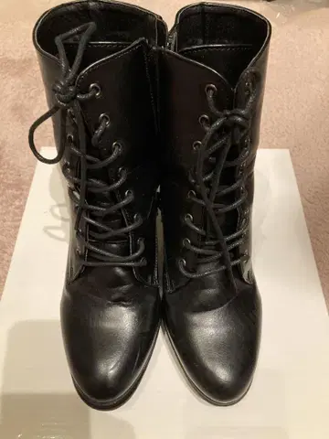 하카마용 레이스업 부츠 22.5cm