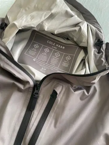 콜한 아우터