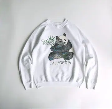 90s Panda Animal Sweatshirt Made in USA.