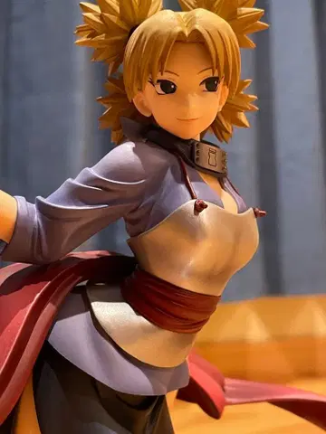 나루토 갸루즈 테마리 피규어