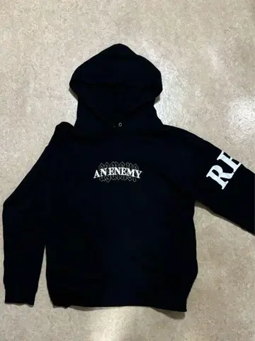 AN ENEMY 블랙 후드티