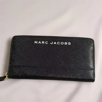 MARC JACOBS 블랙 장지갑