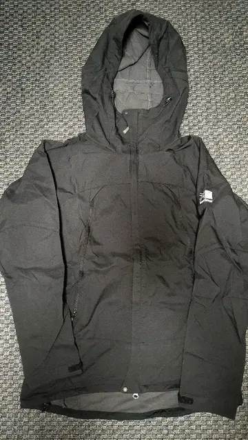 Karrimor Arete Hoodie 아리토 후디 M 사이즈