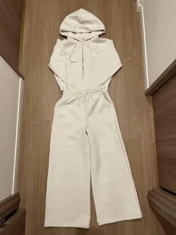 퍼프 맨투맨 풀 집업 후드티 배기 팬츠+EC(기장 짧음 63.0cm)