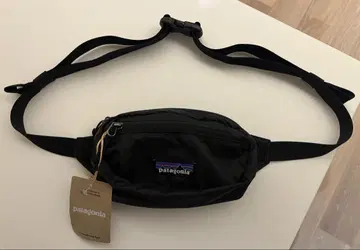 patagonia 바디백 블랙