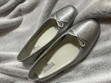 템퍼레이트 TEMPERATE 글리터 발레 슈즈 레인 슈즈