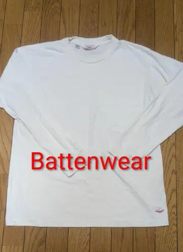 Battenwear 화이트 긴팔 티셔츠 L 사이즈