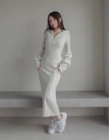 andmar 후드 부착 후드티 원피스 베이지