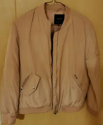 ZARA 더스티 핑크 충전솜 점퍼 MA1 타입