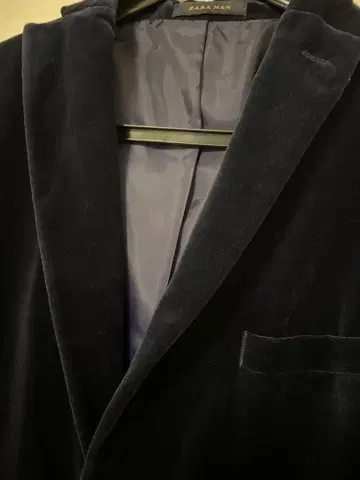 ZARA MAN 네이비 벨로아 테일러드 자켓 (할인 대상)