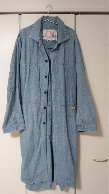 네이탈 디자인 데님 코트