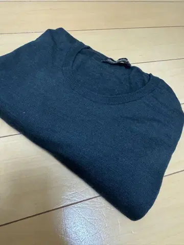 존스메들리 다크 그린 둥근넥 니트 L 사이즈