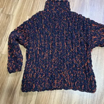 베드포드 스웨터