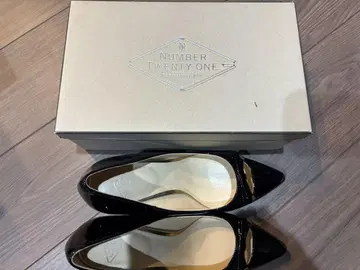 NUMBER TWENTY-ONE 블랙 펌프스 24cm