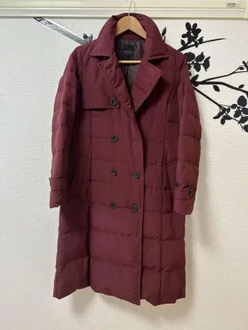 [시착만 한 새상품급] 디노스 다크 와인 컬러 다운 롱 코트