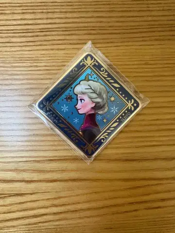 겨울왕국 FROZEN 엘사 금 배지 프리미엄 스퀘어