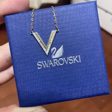 Swarovski V자형 목걸이