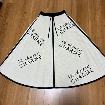 FENNEL 야마다야 플레어 스커트
