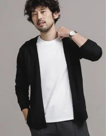 나노 유니버스 nanouniverse 태즈메이니아 울 가디건