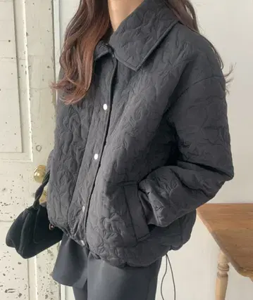LAUIR 리프 무늬 퀼팅 코트 L 사이즈
