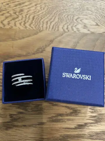 Swarovski 쓰리 스트랜드 반지