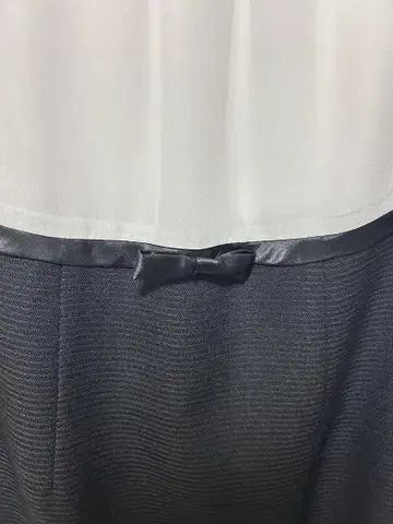 무릎 기장 원피스