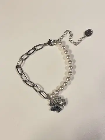 스와로브스키 SWAROVSKI 팔찌 Swan