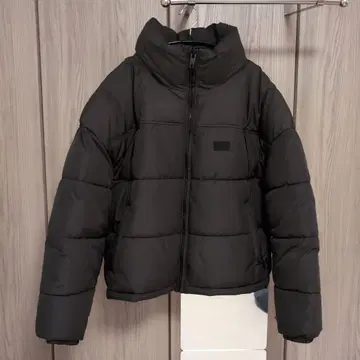 카키 블랙 다운 자켓 숏 기장