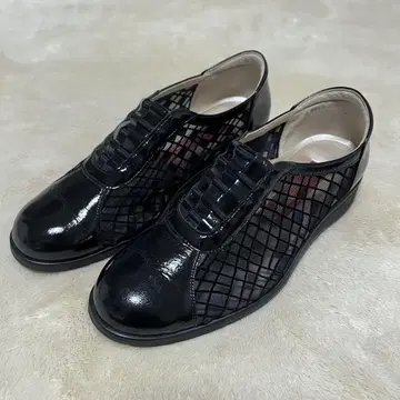 새상품급 salon de gres 블랙 메쉬 캐주얼 슈즈 23.5cm