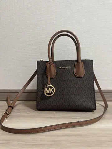 MICHAEL KORS 브라운 숄더백