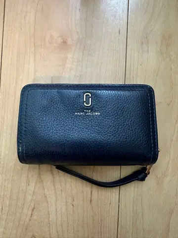 THE MARC JACOBS 블랙 접이식 지갑