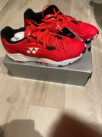 새상품 YONEX 퓨전레브5 맨 옴니클레이용 29cm