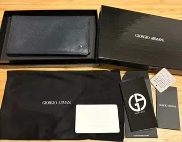 조르지오 아르마니 블랙 장지갑