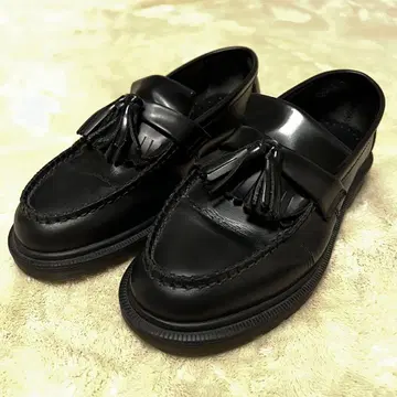 닥터마틴 Drmarten Adrian 태슬 로퍼 23cm