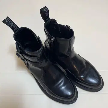 새상품급 닥터마틴 사이드 고어 부츠 블랙 부츠