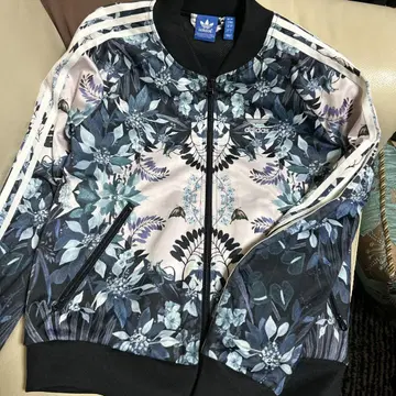 adidas 플로럴 프린트 자켓