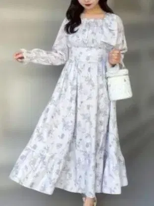 evelyn 어깨 리본 꽃무늬 원피스 F 사이즈 블루 에블린