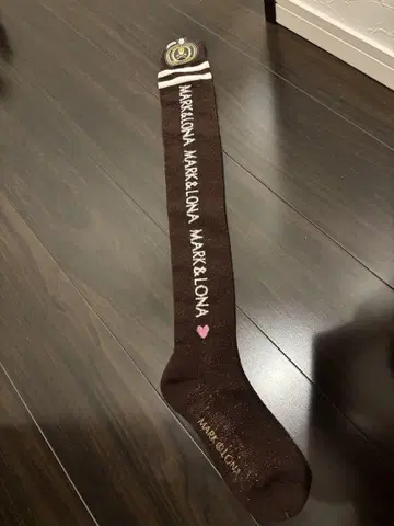 MARK&LONA 로고 라메 브라운 삭스 스트라이프 하트 니하이